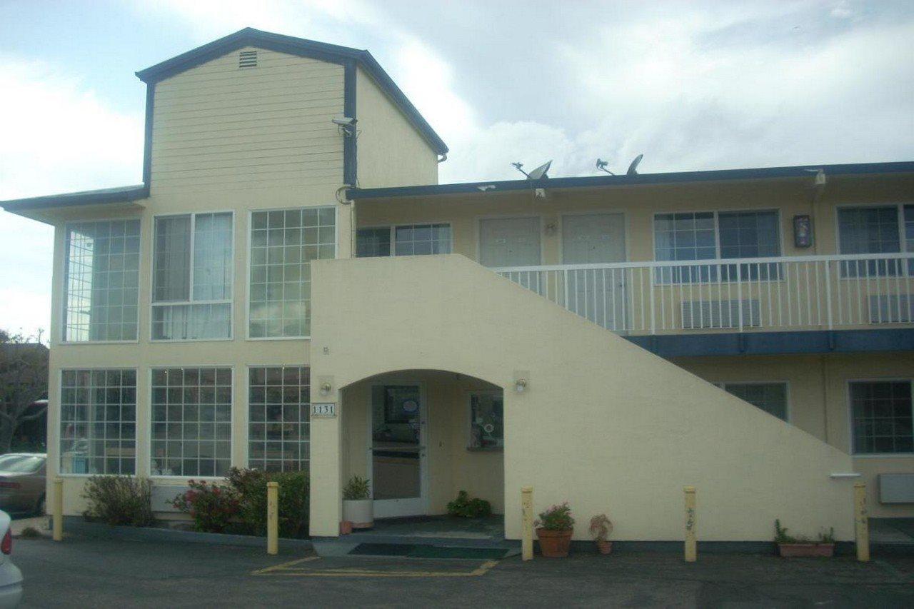 Economy Inn Monterey Seaside Buitenkant foto